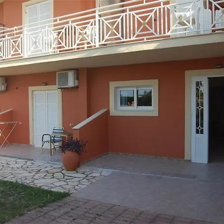 Hotel Star 2*